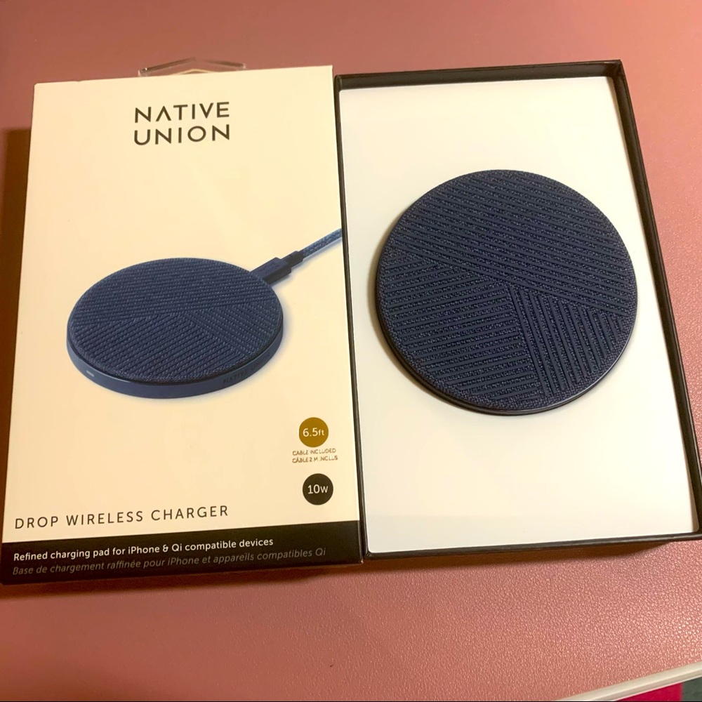 Native union wireless charger